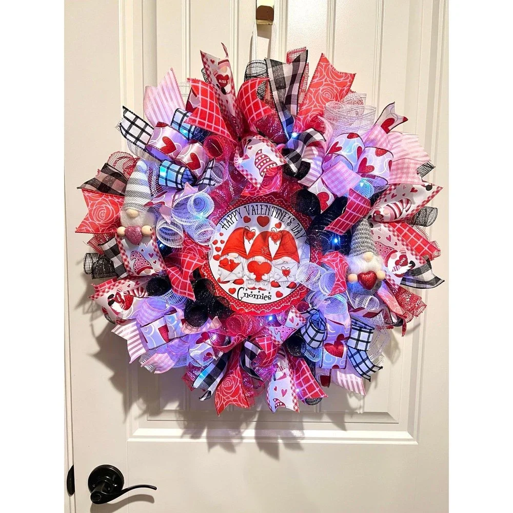 Handmade Valentine’s Gnome Hearts Ribbon Prelit Wreath 22 ins LED W12